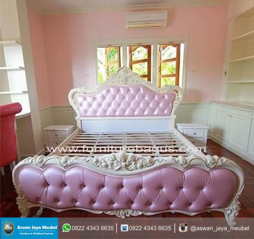 Tempat Tidur Mewah