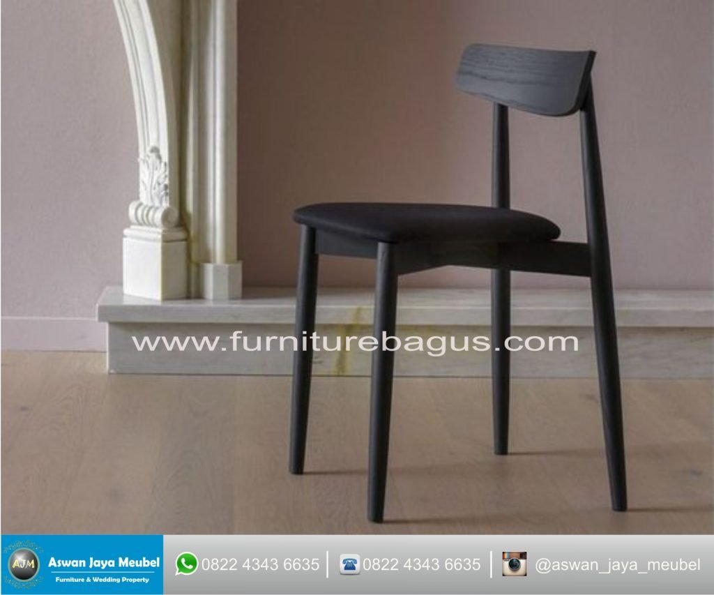 Kursi Cafe Black